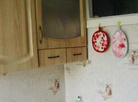 Сдается хорошая небольшая квартирка в районе камышей. Все...