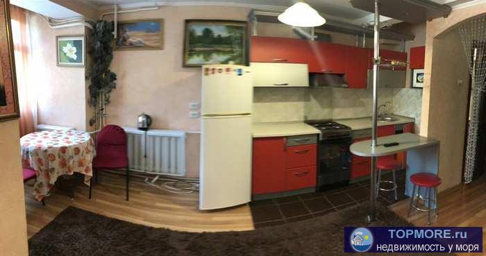 Срочно! сдается длительно 2- ух уровневая 3 ком кв по ул Адмирала Фадеева. Две отдельные спальни + кухня - студия.... - 1