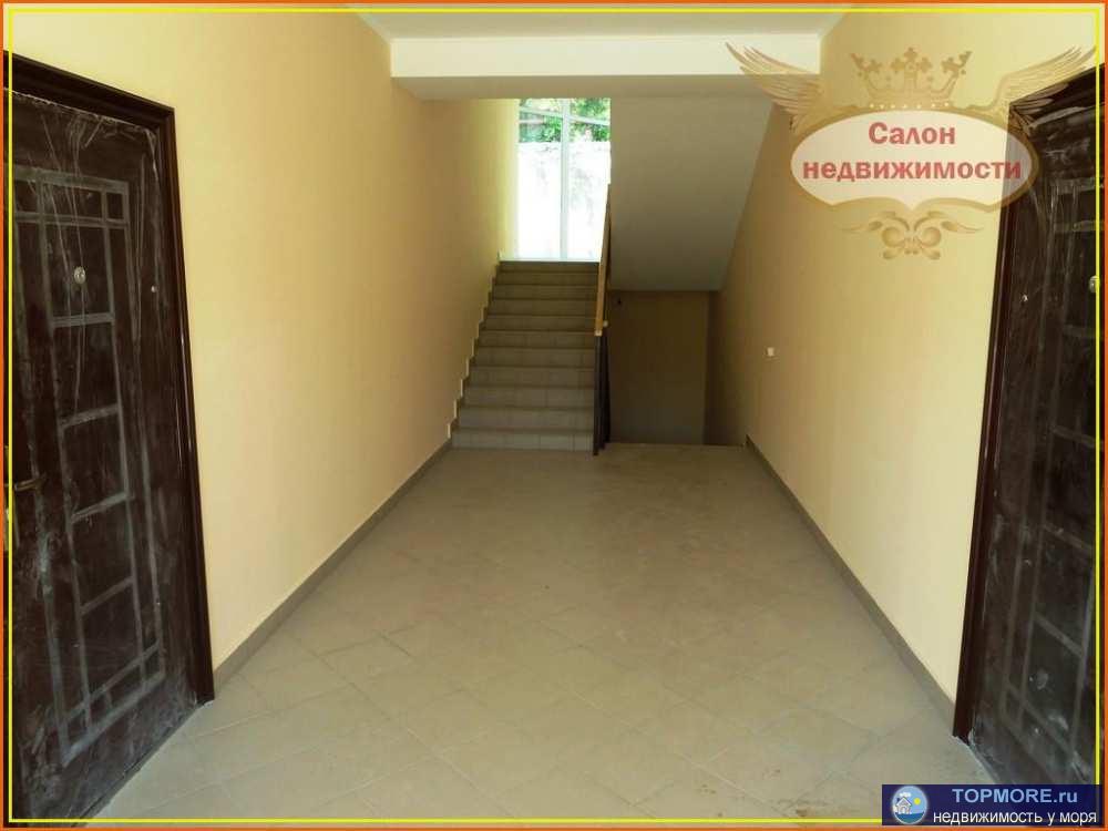 Продажа домовладения над Ялтой в районе Поляны сказок.  Общая площадь дом 1071,2 кв.м. Дом разделен на 8 квартир,... - 1