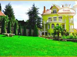 Продажа дома в Массандре. Площадь земельного участка 16 соток. На...