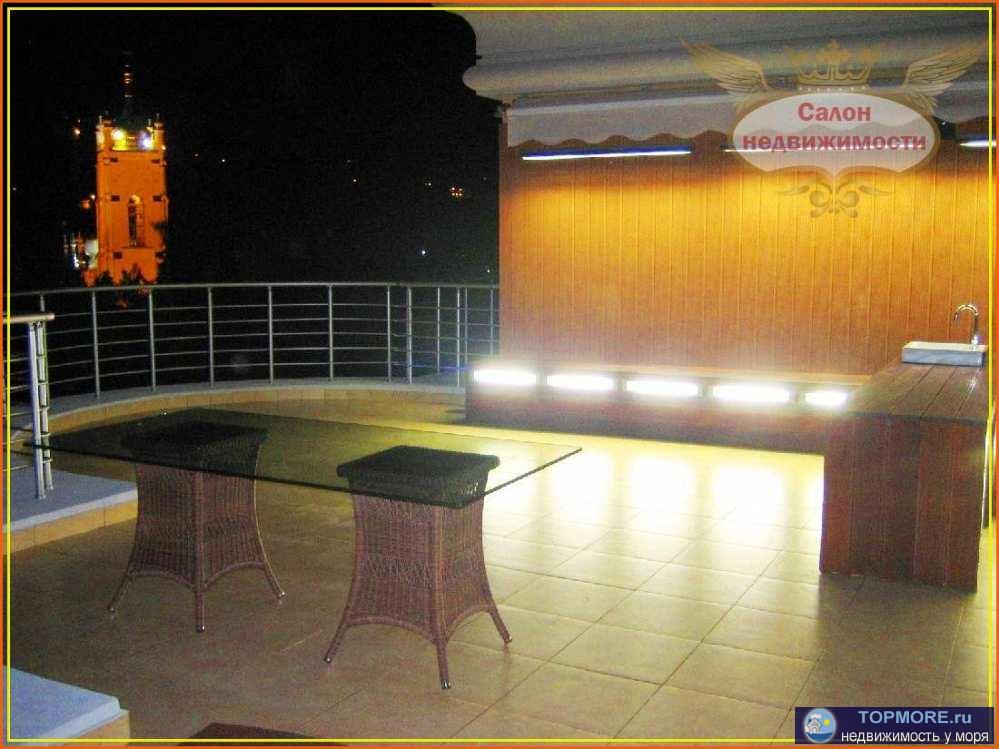 У нас есть много предложения о продаже квартир, но такое впервые, не квартира, а почти целый дом. Почему так спросите... - 2