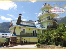 Продаем эксклюзивный дом в Ялте.
Общая площадь дома - 620 кв.м.
4...