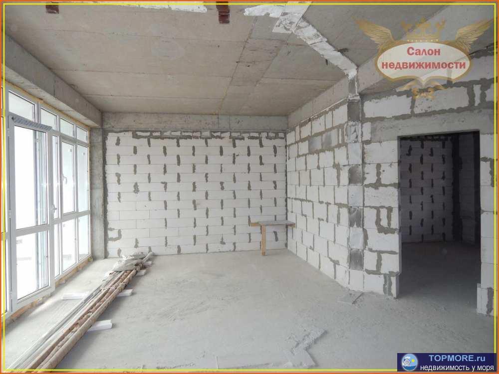 Продажа просторной квартиры в новом доме в центре Ялты.  Общая площадь квартиры 113,5 кв.м. плюс балконы 20,4 кв.м.... - 2