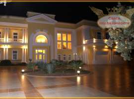 Предлагаем вам приобрести почти, что дворец с личных соображений,...