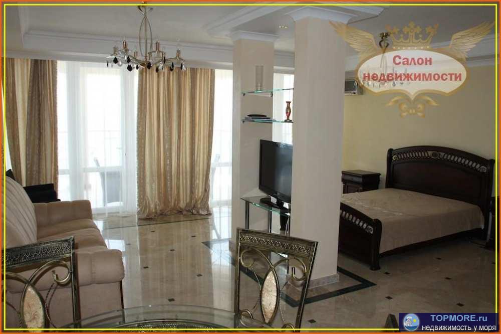 Элитные апартаменты с ремонтом на первой береговой линии. Общая площадь 48 кв.м. + 19 кв.м. терраса. Апартаменты...