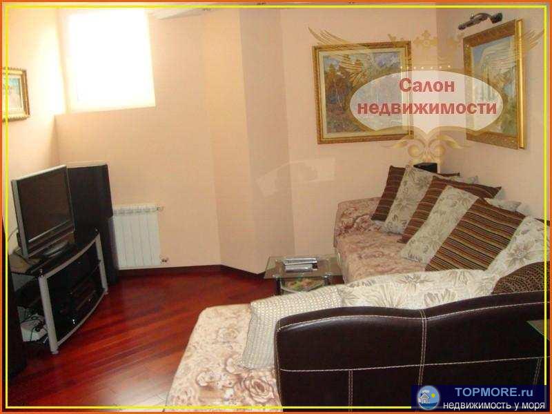 Продаем апартаменты, 2-х комнатные, район отеля «Ореанда».   Отдаленность от Черного моря и известной ялтинской... - 1