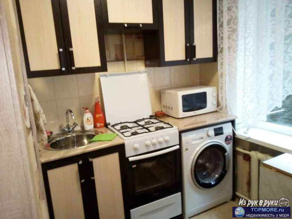 Срочно продаем свою 3-х комнатную квартиру в  г. Сочи, первая линия.    Наша квартира находится по адресу: г. Сочи,... - 2