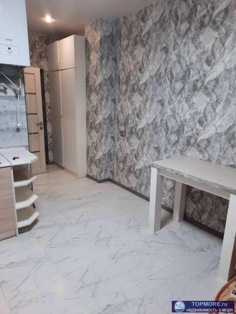 Продам квартиру в самом лучшем для жизни и сдачи районе города-курорта!Площадь 34 кв.м. В квартире одно окно без... - 1