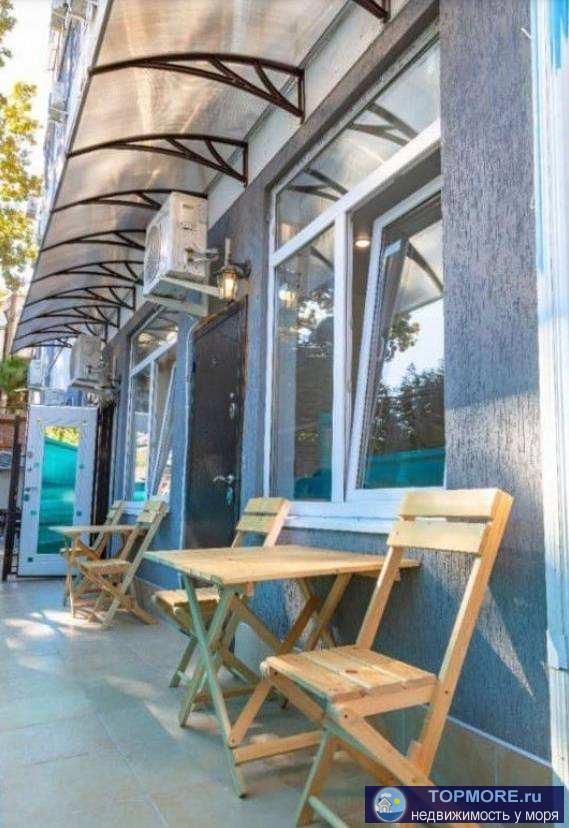 Продаю квартиру в новом монолитном доме.Очень хороший, качественный ремонт, делался для себя. Мебель и техника...