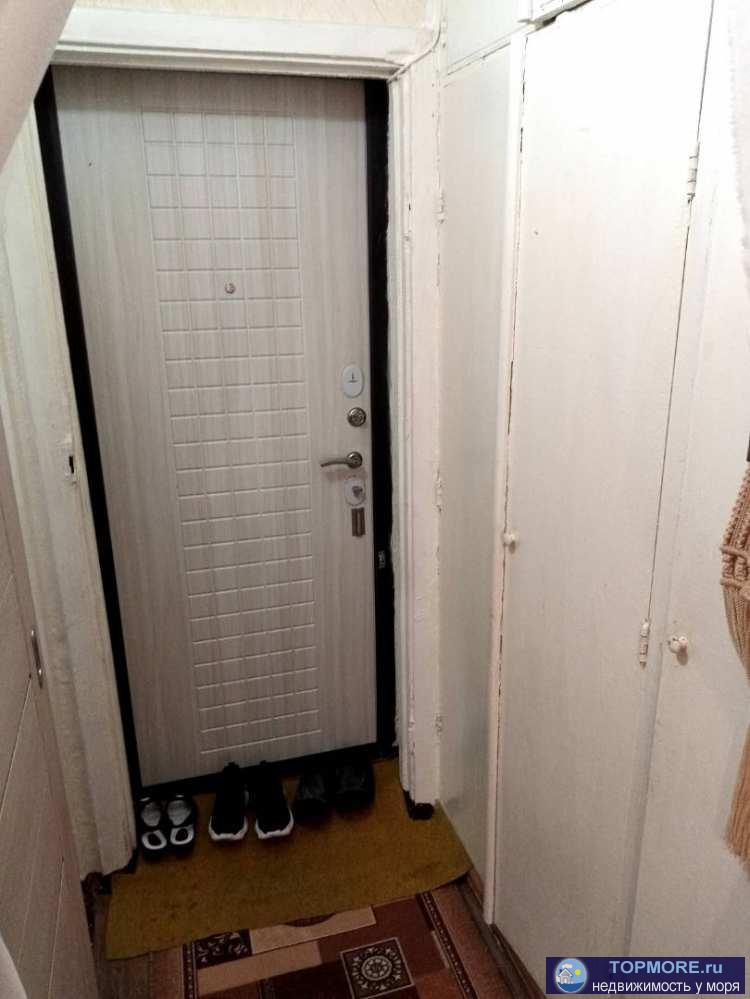 Продаётся теплая квартира по улице Чехова. Мебель остаётся . Можно заезжать и жить. Очень хорошее расположение дома,... - 2