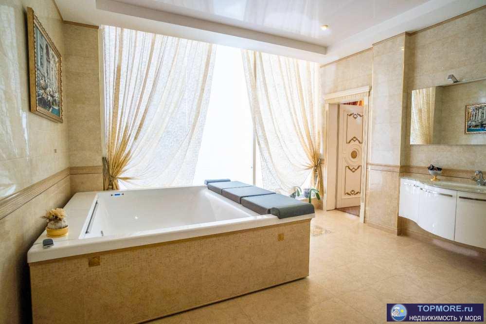 Лот № 136441. В продаже пентхаус общей площадью в 550 м2 с двумя просторными террасами с прямым видом на... - 1