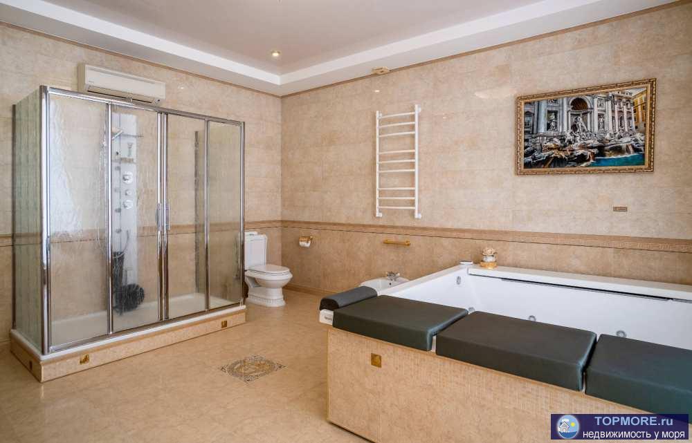 Лот № 136441. В продаже пентхаус общей площадью в 550 м2 с двумя просторными террасами с прямым видом на... - 2