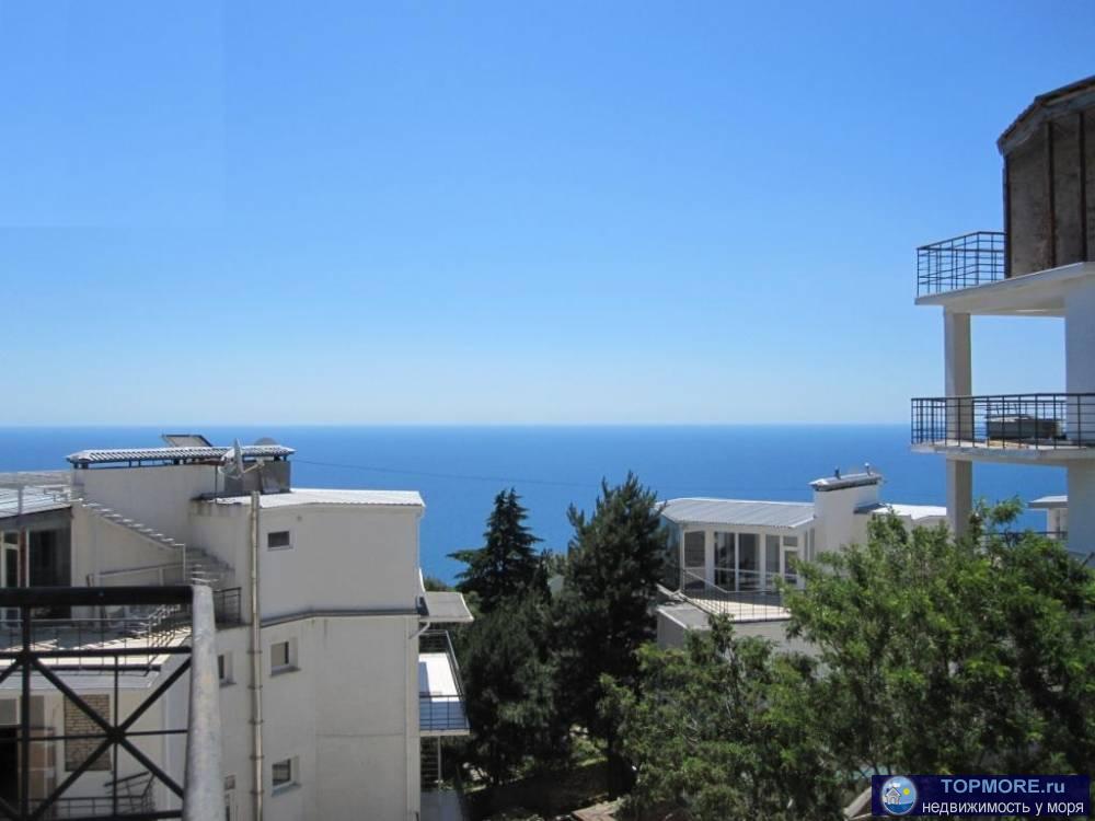 -10мин до Ялты, пгт Восход. Коттедж 403 м2 с видом на море и Ялту, 4этажа+ подвал, место для 2 авто. 9 комнат.... - 23