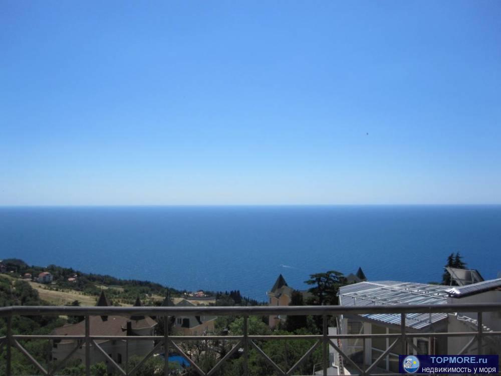 -10мин до Ялты, пгт Восход. Коттедж 403 м2 с видом на море и Ялту, 4этажа+ подвал, место для 2 авто. 9 комнат.... - 26