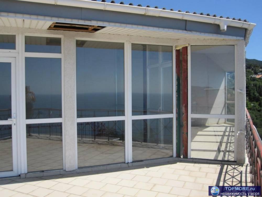 -10мин до Ялты, пгт Восход. Коттедж 403 м2 с видом на море и Ялту, 4этажа+ подвал, место для 2 авто. 9 комнат.... - 46