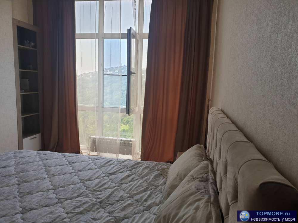 Продажа красивой светлой новой квартиры с великолепным видом на горы и удобной планировкой. Ремонт выполнен со вкусом... - 1