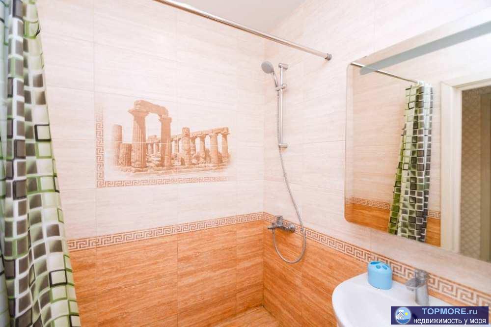 Лот № 82368. Квартира в доме бизнесс класса с панорамными окнами и прямым видом на море. 100м до моря. 