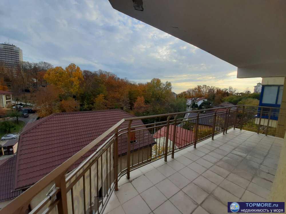 Продается большая 3-комнатная квартира  на Мамайке в доме бизнес-класса в 7 минутах от пляжа и моря. Все комнаты... - 2