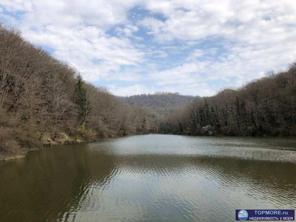 Продается 3-х комнатная квартира в живописном месте на ровном месте, в окружении гор.Комплекс находится на берегу... - 2