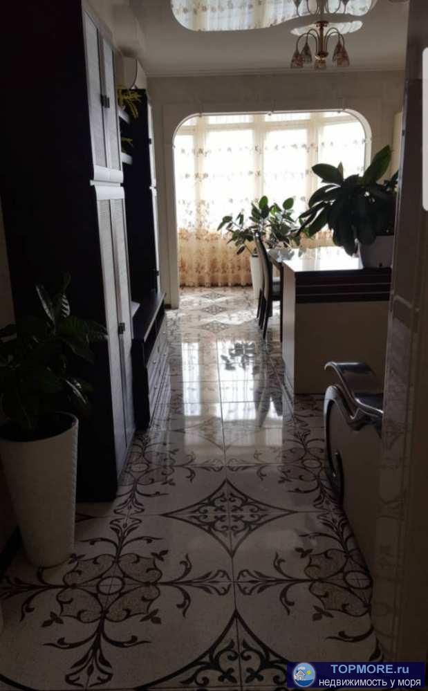 Продается уютная квартира,в новом доме в самом центре Сочи. Видовые характеристики из окон сказочные:одновременно...