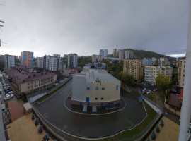 Отличная  квартира с новым ремонтом. Панарамный вид на реку. До...