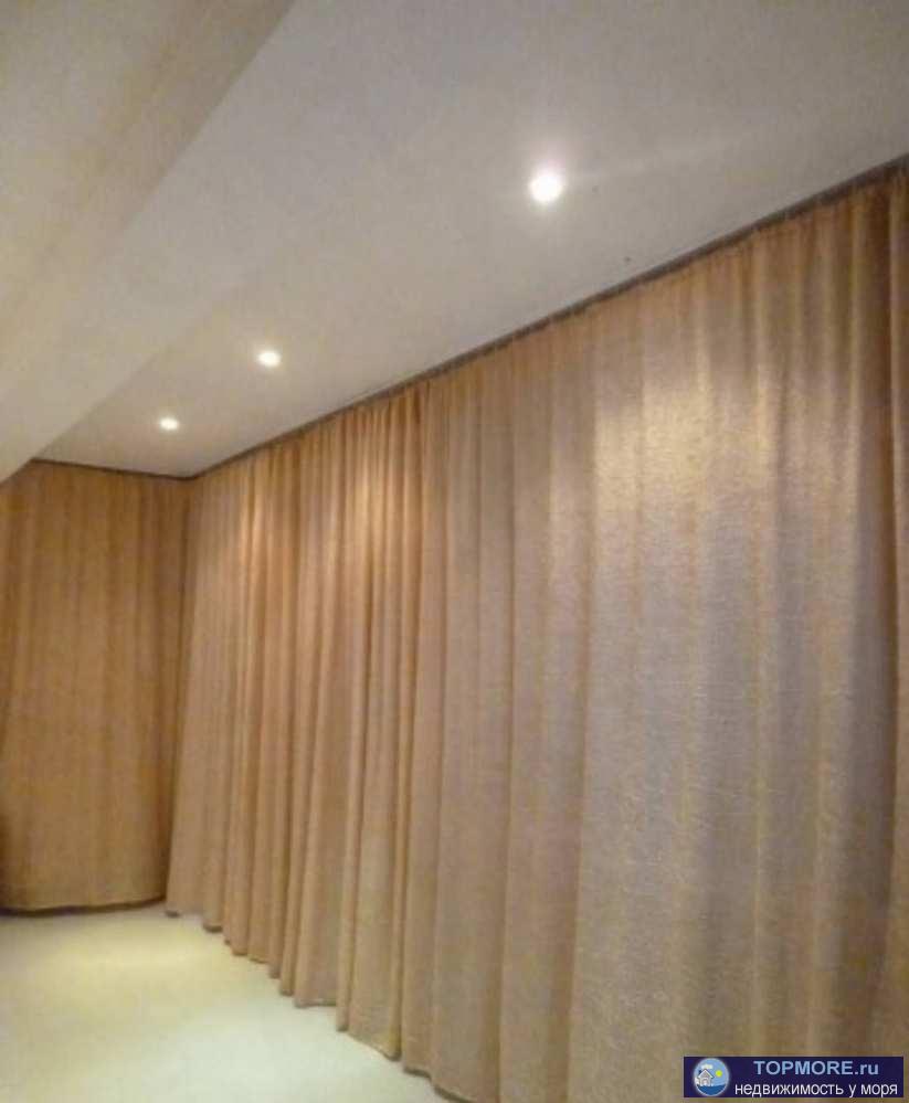 Продается однокомнатная квартира-студия. Прекрасный вид из окон, тихое, спокойное место в 5 минутах ходьбы от моря,... - 2