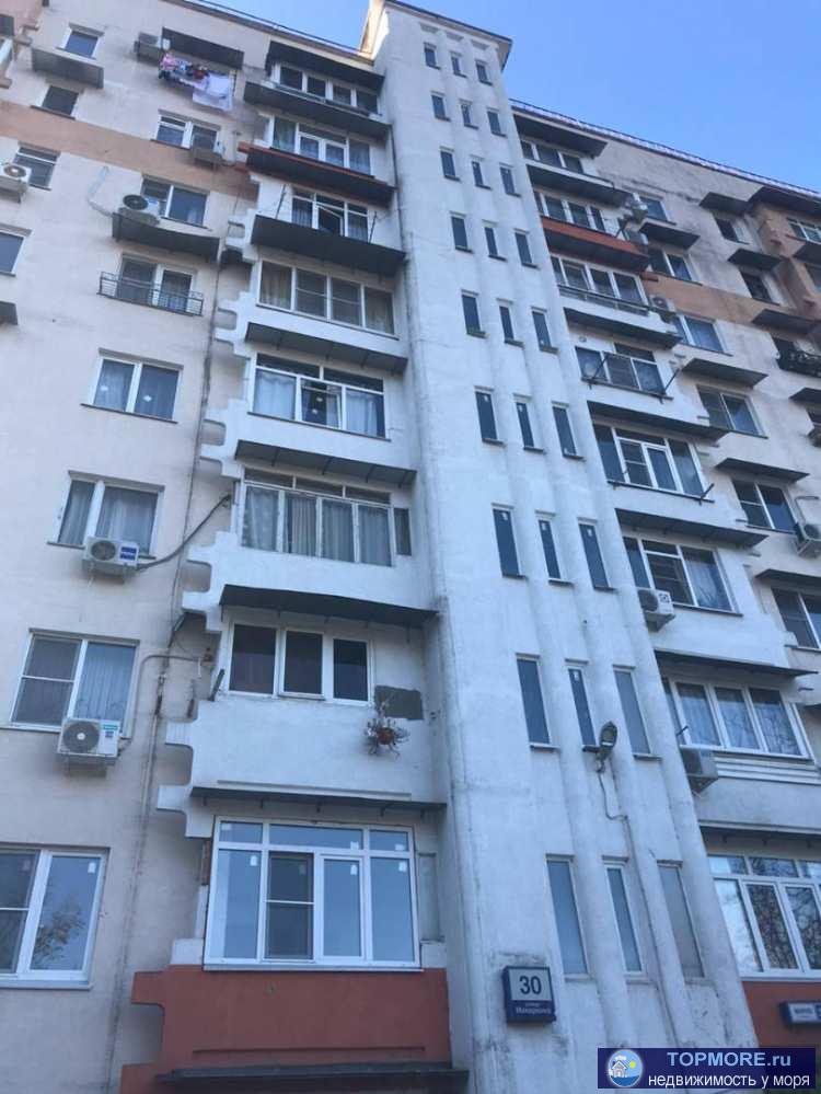 Лот № 110038. Продаю светлую и уютную 1-комнатную квартиру в центральном Сочи, в районе Макаренко. Площадь квартиры —...