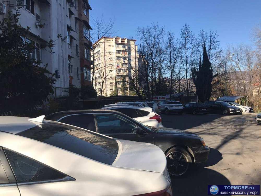 Лот № 110038. Продаю светлую и уютную 1-комнатную квартиру в центральном Сочи, в районе Макаренко. Площадь квартиры —... - 1