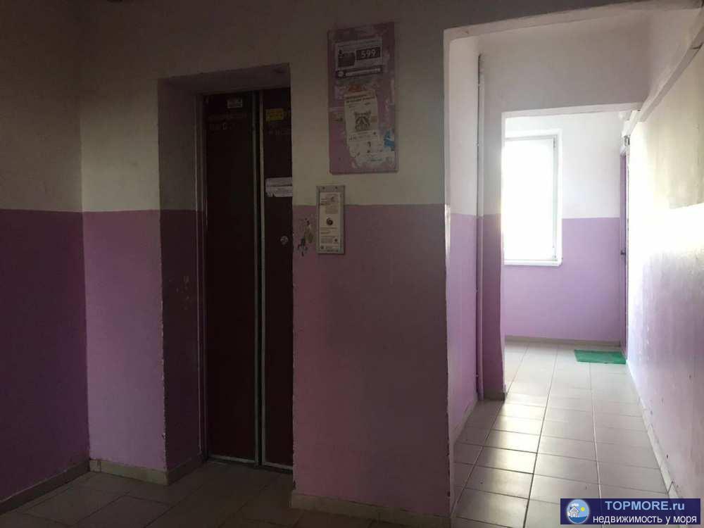 Лот № 110038. Продаю светлую и уютную 1-комнатную квартиру в центральном Сочи, в районе Макаренко. Площадь квартиры —... - 2