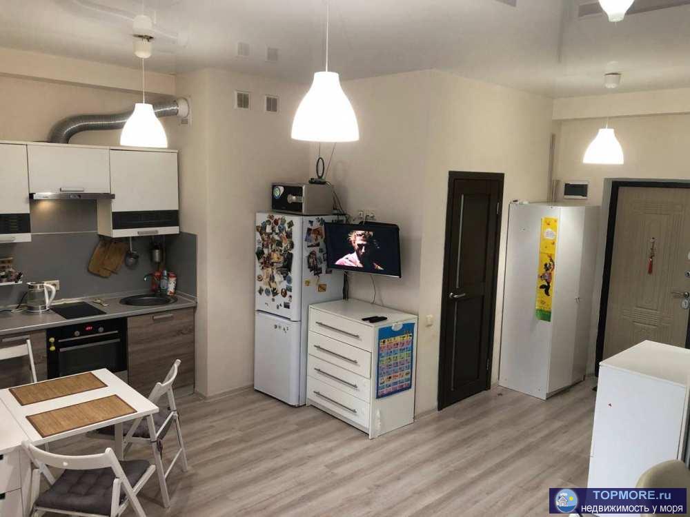 Продаём квартиру с видом на море.В квартире установлен тёплый пол , водонагреватель( электрические), кондиционер ,...