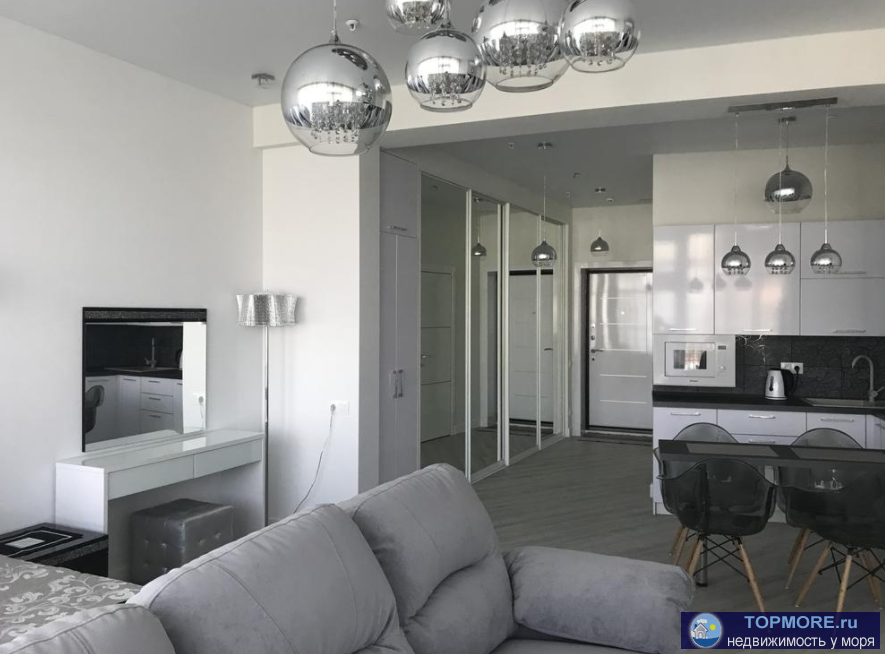 Продаётся светлая и просторная квартира в самом центре Сочи! В жк Роуз Дель Мар, до пляжа Ривьеры менее 1км , в... - 1