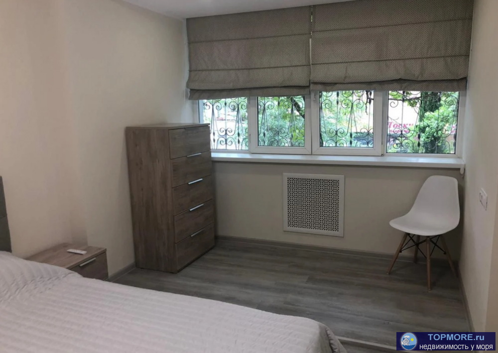 Вашему вниманию предлагается шикарная квартира  в самом центре г. Сочи. В квартире выполнен новый ремонт, новая... - 2