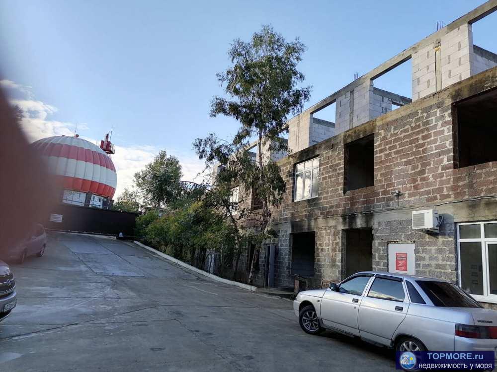 Жилой ,охраняемый комплекс с потрясающим видом на море и горы. В шаговой доступности школы, сады,жд вокзал, море. жк...