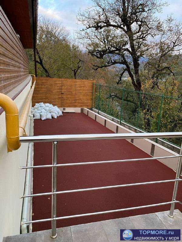 Продается светлая квартира с видом на центр Красной Поляны. На территории дома находится детская площадка, зона... - 1