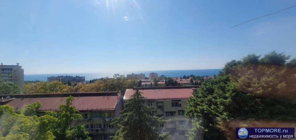 Продаётся малосемейкка на ул. Голубые Дали 66, на 5м этаже панельного дома, жилая площадь 15 кв.м., вид из окна во... - 2