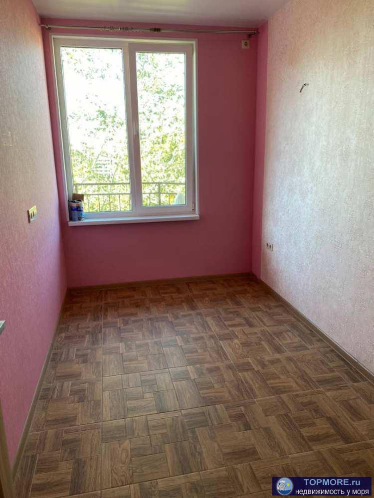 Квартира находится в доме находящемся внизу Мамайки.Этот микрорайон стал с недавнего времени очень ликвидным.Ввиду... - 1