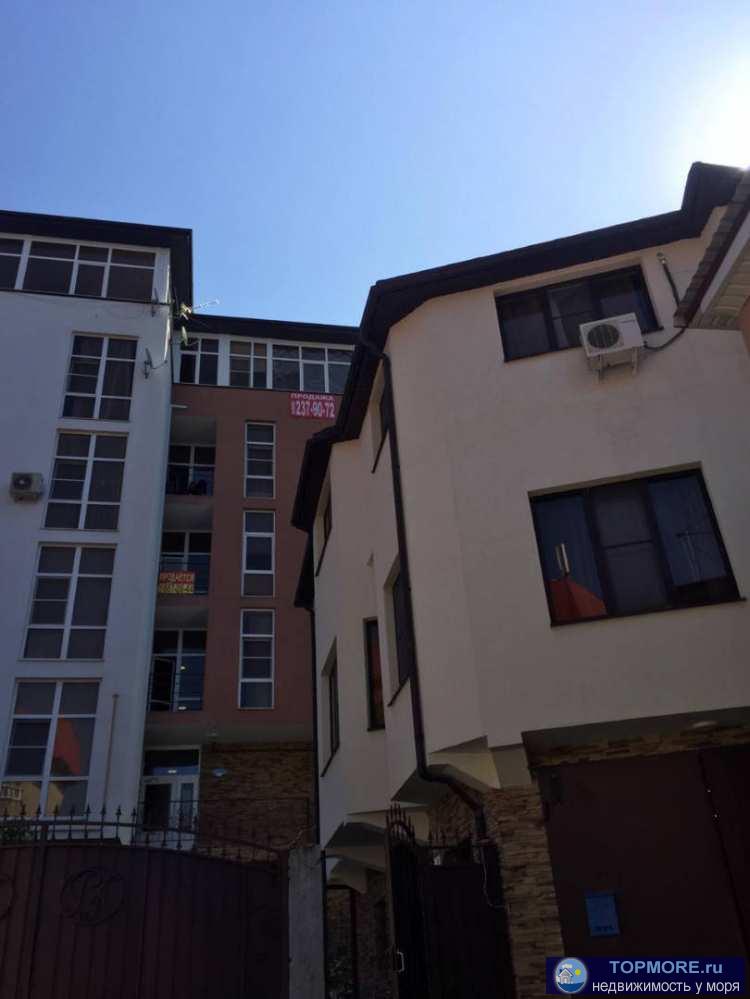 Продам двухкомнатную квартиру на 5 этаже пятиэтажного дома на Макаренко.Недалеко школа и детский сад.Почта,... - 2