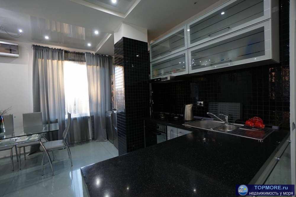 Продается четырехкомнатная квартира в Завокзальном районе с хорошим ремонтом и парковочным местом в подземном...