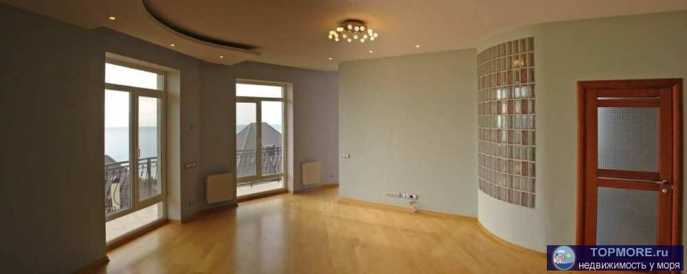 Лот № 133802.       шикарный пентхаус С панорамным видом на море  Хотите любоваться безупречным видом? Пентхаус с...