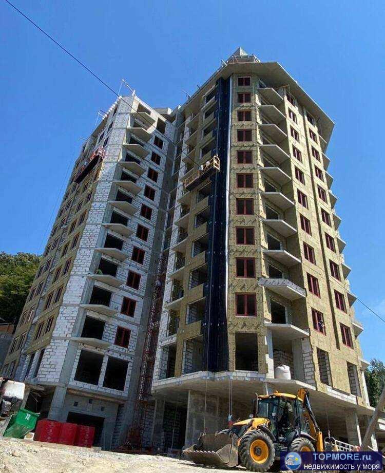 Вашему вниманию предлагаю просторную квартиру для истинных ценителей отличного месторасположения, видовых... - 2