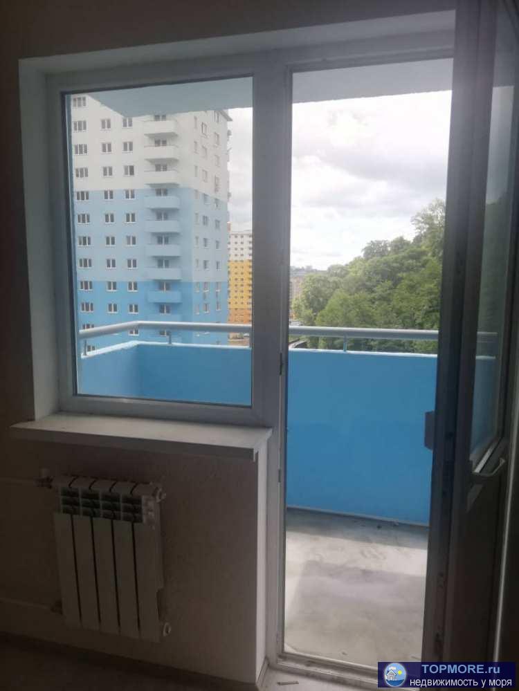 Однокомнатная квартира c ремонтом в живописном районе с замечательной транспортной развязкой.Территория комплекса...