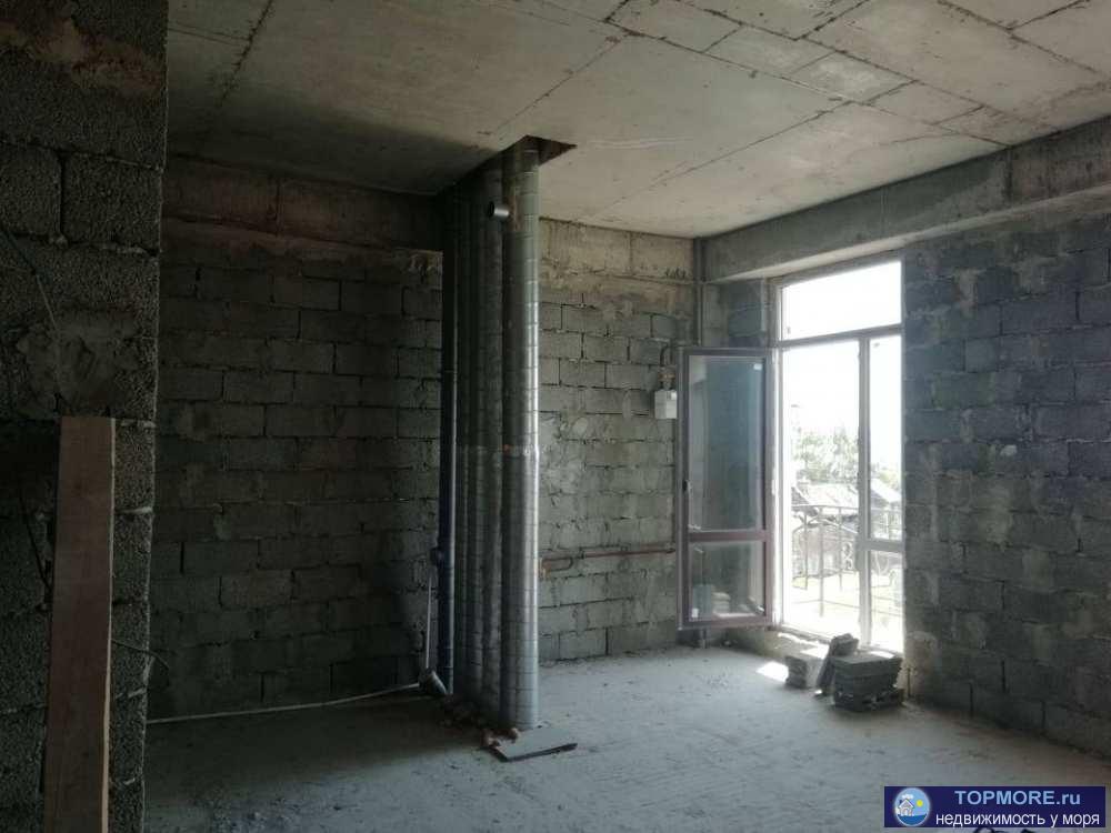 Продаю квартиру с прекрасным видом на море.Две световые точки, правильная планировка. Квартира без отделки, что... - 1