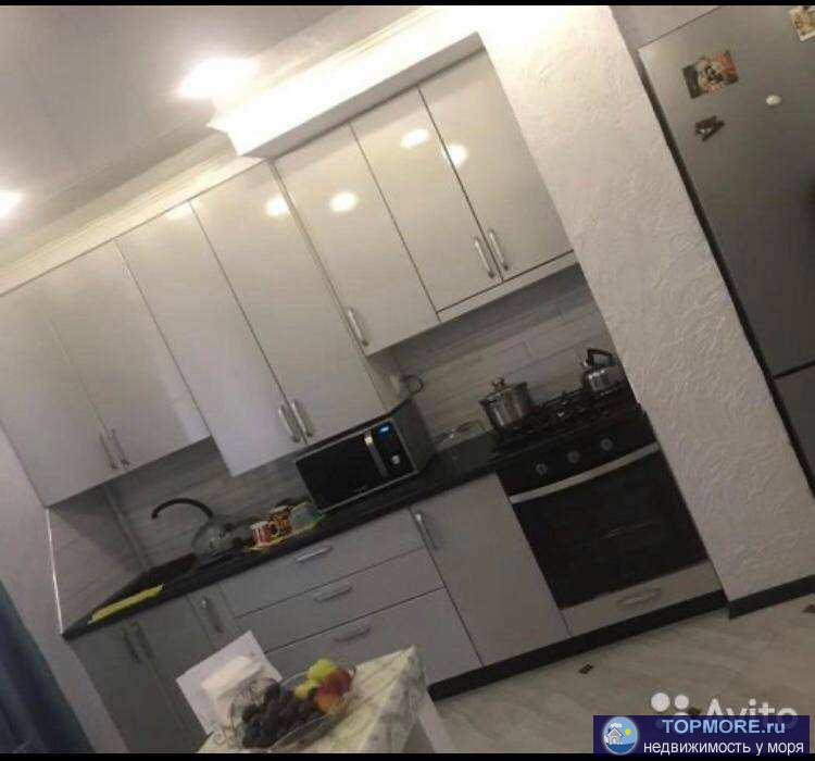 Продаю 1 комнатрую  квартиру площадью 35 м2 на первом этаже жд Грин Хаус в микрорайоне Яна Фабрициуса.Рядом с домом...