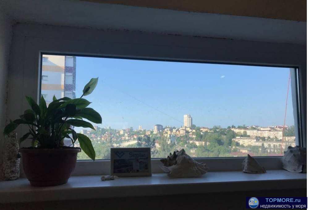 Продаю двухкомнатную светлую. уютную квартиру с ремонтом в тихом. спальном районе г. Сочи. Квартира идеально подойдет... - 2