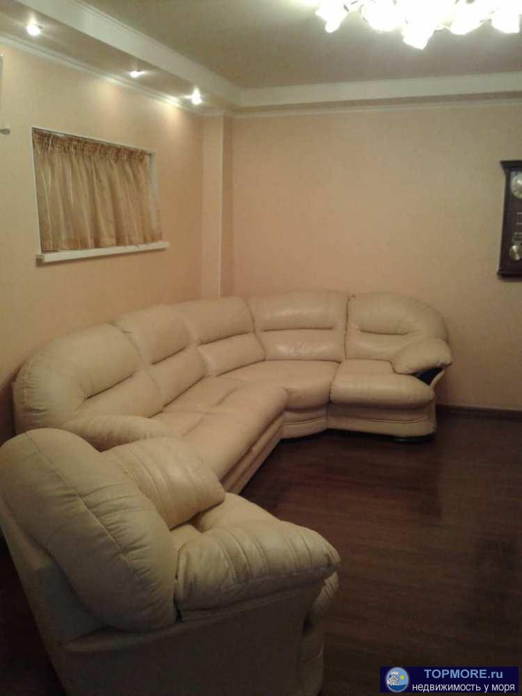 Продаю полноценную двухкомнатную квартиру на 10 этаже 12 этажного дома. В квартире выполнен качественный ремонт,...