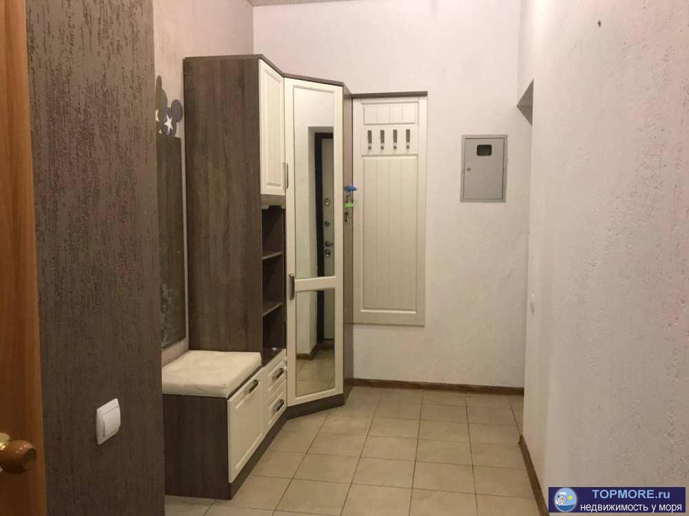 Уютная квартира недалеко от казино и подъемников, с боковым видом на горы и прямым видом на закаты, с ремонтом, на 1...