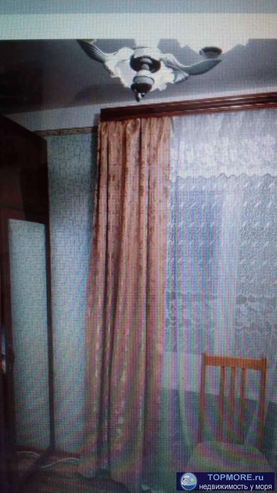 Продам3х комнатную квартиру в центре пос.Лазаревское напротив парка. вся инфраструктура в шаговой доступности.до моря...