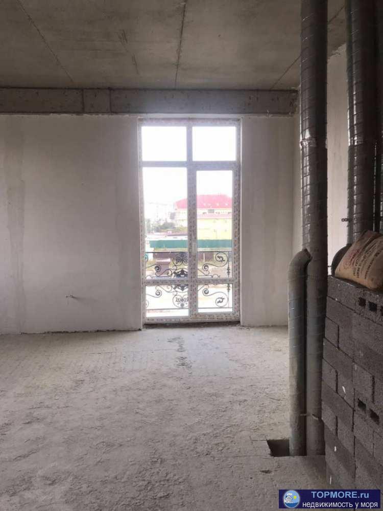 Срочно! Продается квартира на берегу моря в самом элитном районе Адлера!Отлично развита инфраструктура, в шаговой... - 1