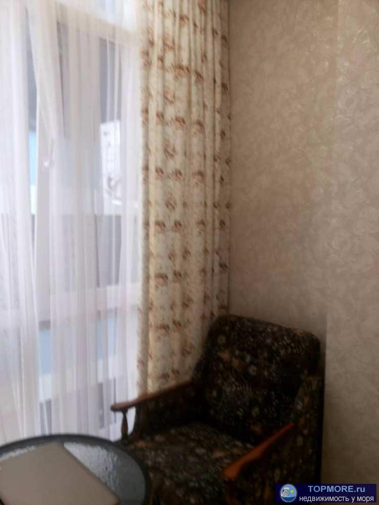 Продается большая, светлая квартира в пешей доступности до моря, пешком можно дойти за 10-15 минут, недалеко... - 1