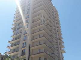 Очень хороший жк . Место отличное , всё в пешей доступности . Но...